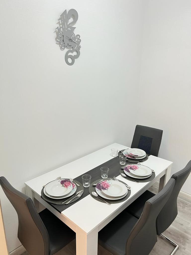 B&B Ilien 贝林佐拉 外观 照片